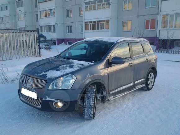 SUV   Nissan Qashqai+2 2009 , 620000 , 