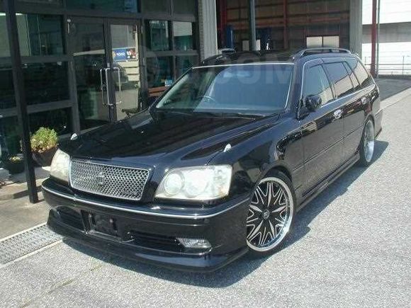  Toyota Crown 2005 , 210000 , 