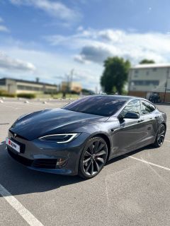 Лифтбек Tesla Model S 2020 года, 5100000 рублей, Москва