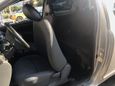  3  Toyota Yaris 2004 , 137000 , 