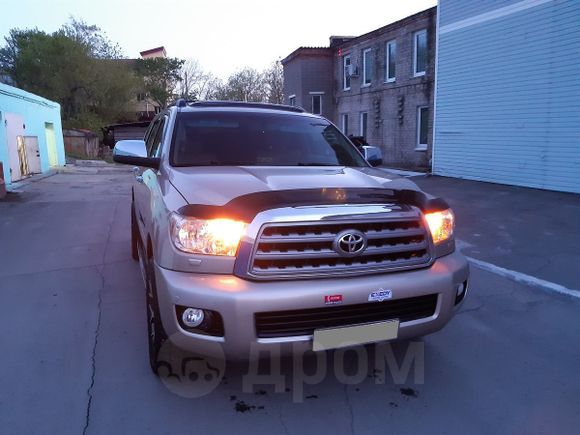 SUV   Toyota Sequoia 2008 , 1850000 , 