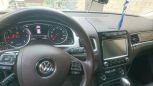 SUV   Volkswagen Touareg 2014 , 2400000 , 