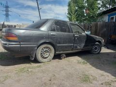 Седан Toyota Carina 1992 года, 100000 рублей, Кызыл