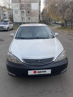 Седан Toyota Camry 2004 года, 680000 рублей, Иркутск