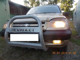 SUV   Chevrolet Niva 2004 , 225000 , 