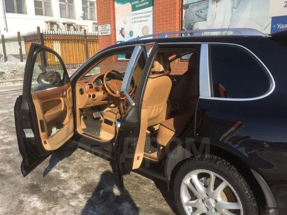 SUV   Porsche Cayenne 2005 , 700000 , 