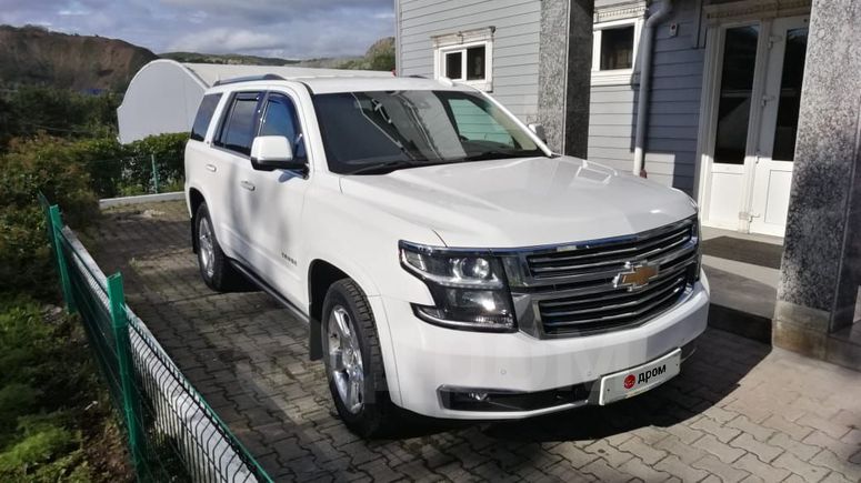 SUV   Chevrolet Tahoe 2015 , 3250000 , 