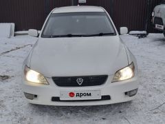 Седан Toyota Altezza 2003 года, 650000 рублей, Челябинск