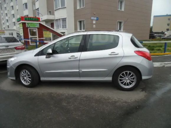  Peugeot 308 2010 , 400000 , 