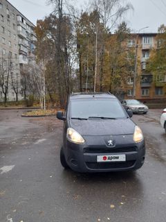 Минивэн или однообъемник Peugeot Partner 2013 года, 620000 рублей, Королёв
