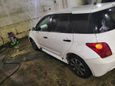  Toyota ist 2004 , 280000 , 