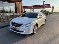 Седан Toyota Camry 2012 года, 1100000 рублей, Краснодар