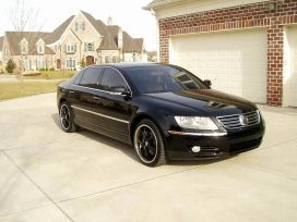  Volkswagen Phaeton 2005 , 1100000 , 