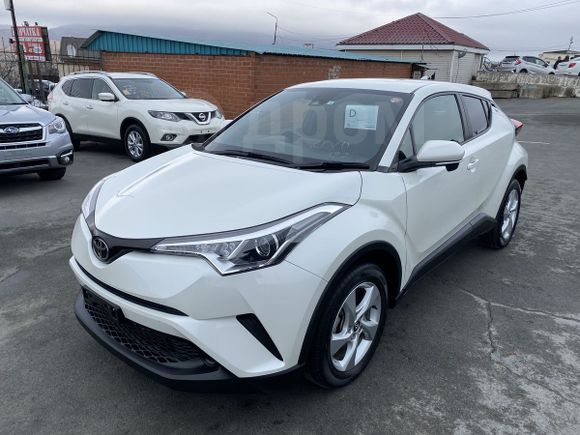 SUV   Toyota C-HR 2017 , 1615000 , 