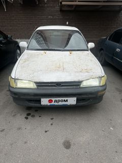 Седан Toyota Corolla 1993 года, 156000 рублей, Красноярск
