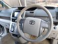    Toyota Noah 2009 , 840000 , 