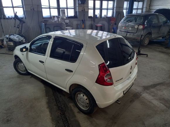  Renault Sandero 2012 , 270000 , 