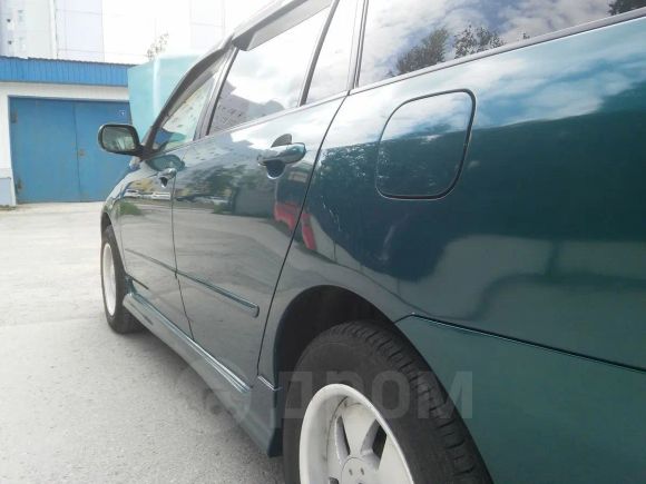  Toyota Corolla Fielder 2000 , 320000 , 