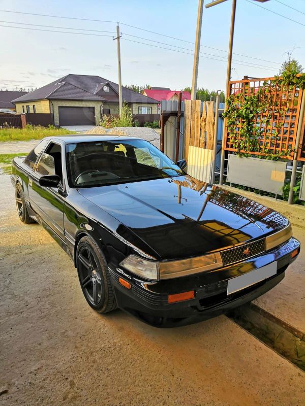  Toyota Soarer 1988 , 400000 , 