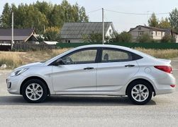 Седан Hyundai Solaris 2011 года, 990000 рублей, Казань