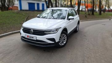 SUV   Volkswagen Tiguan 2021 , 2150000 , 