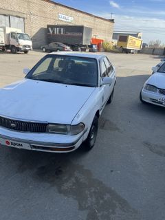Седан Toyota Corona 1991 года, 68000 рублей, Барнаул