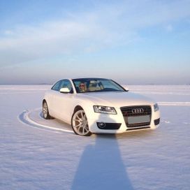  Audi A5 2009 , 870000 , 