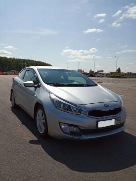  3  Kia ProCeed 2013 , 553000 , 