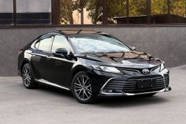 Седан Toyota Camry 2023 года, 3900000 рублей, Барнаул
