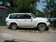 SUV или внедорожник Nissan Safari 2000 года, 1100000 рублей, Владивосток