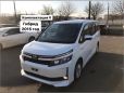    Toyota Voxy 2015 , 1350000 , 