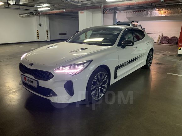  Kia Stinger 2018 , 2200000 , 