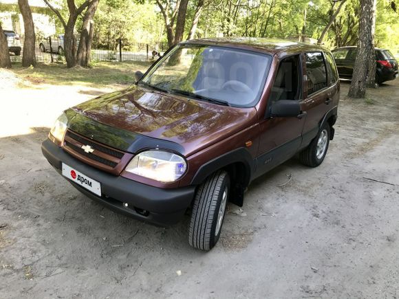 SUV   Chevrolet Niva 2003 , 195000 , 