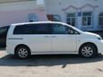    Toyota Isis 2011 , 750000 , 