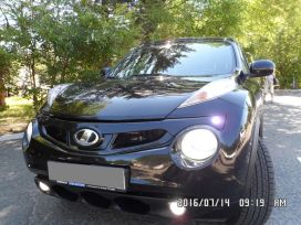 SUV   Nissan Juke 2011 , 700000 ,  ()