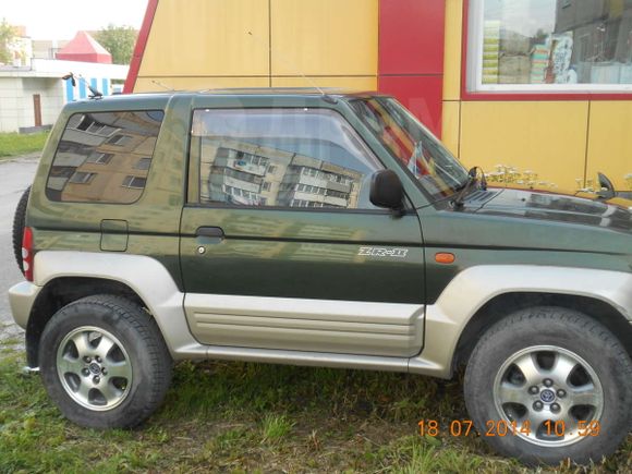 SUV   Mitsubishi Pajero Junior 1996 , 240000 , -