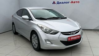 Седан Hyundai Elantra 2012 года, 1060000 рублей, Набережные Челны