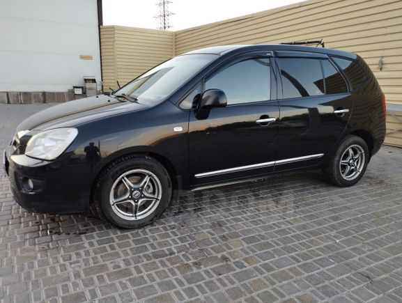    Kia Carens 2009 , 600000 , 