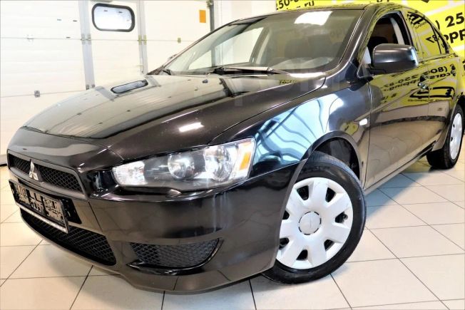  Mitsubishi Lancer 2010 , 500000 , 