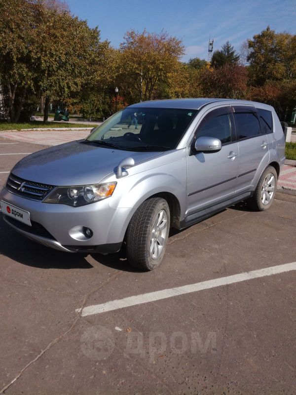 SUV   Mitsubishi Outlander 2009 , 900000 , --