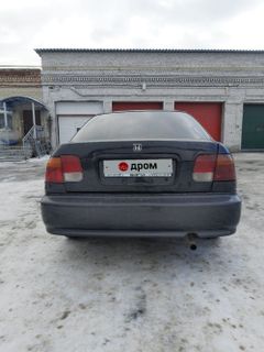 Седан Honda Civic 2000 года, 275000 рублей, Искитим