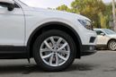 SUV   Volkswagen Tiguan 2020 , 2452000 , 