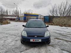 Хэтчбек Ford Fiesta 2003 года, 395000 рублей, Иркутск