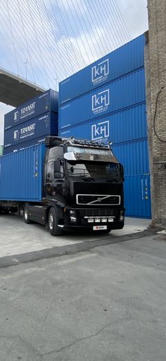 Седельный тягач Volvo FH 2008 года, 5900000 рублей, Владивосток
