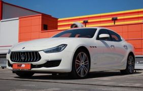 Седан Maserati Ghibli 2018 года, 5290000 рублей, Минск