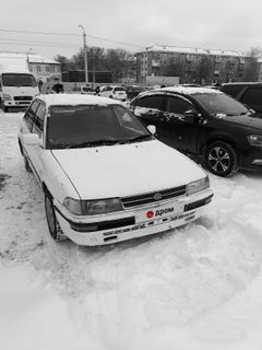 Седан Toyota Corolla 1988 года, 150000 рублей, Барнаул