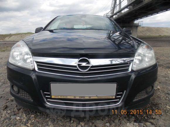  Opel Astra 2012 , 510000 , 