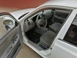  Hyundai Accent 2011 , 270000 , 