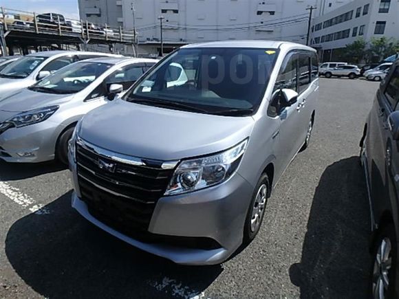    Toyota Noah 2016 , 1215000 , 