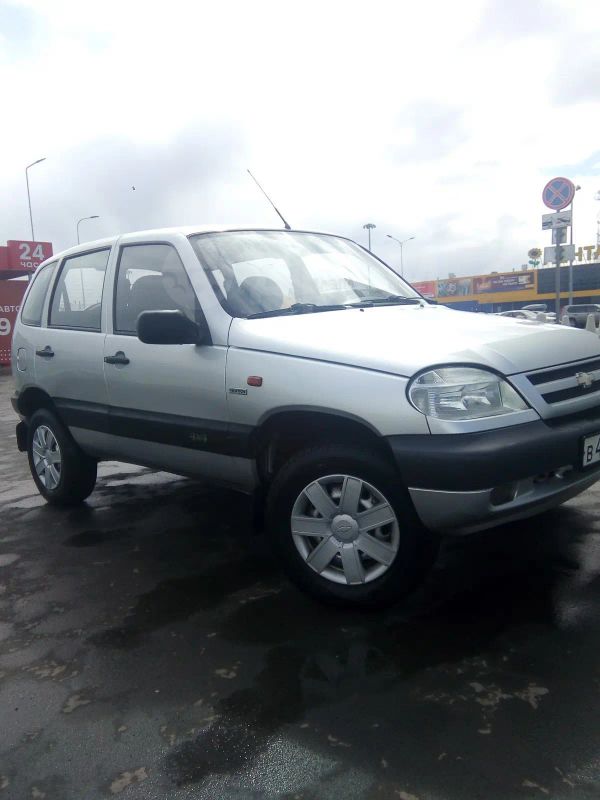 SUV   Chevrolet Niva 2007 , 240000 , 